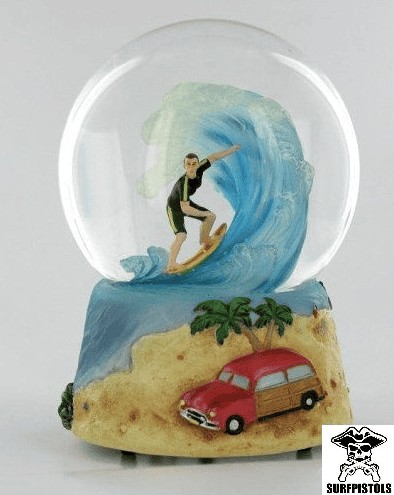 boule à neige surfeur