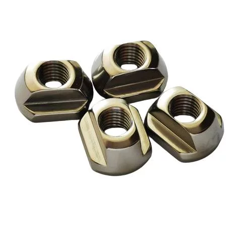 SET DE 4 TNUTS M8 TITANIUM + 4 VIS M8 25 mm TITANIUM GR5