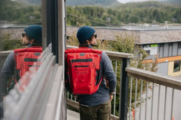 Sac à dos Red Original Adventure backpack étanche 30L rouge – Image 3