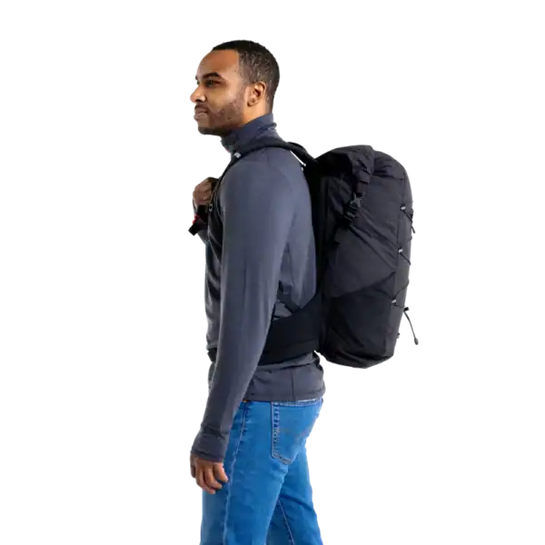 Sac à Dos léger et imperméable Red Original 35L - Noir – Image 13