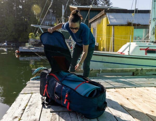 Sac de rangement pour planche de surf op­ti, idéal pour accessoires de paddle.