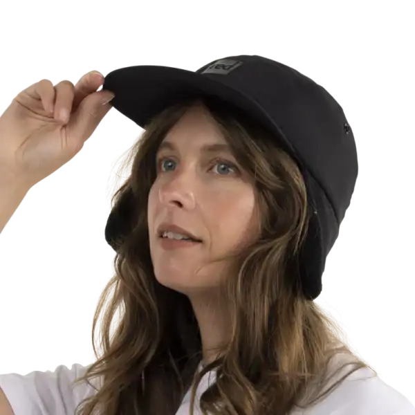 Casque de voile de planche à voile pour sport nautique opti, ajustement optimal, confort et sécurité.