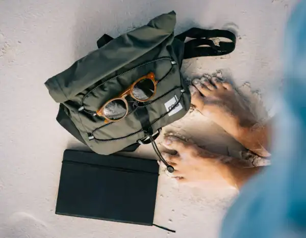 Sac bandoulière étanche léger 7L - Vert Olive – Image 19