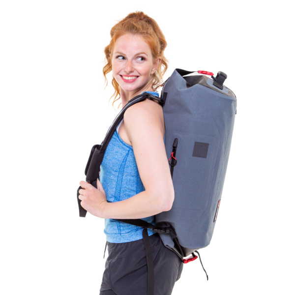 red original waterproof kit bag v2 40l — sac étanche & tapis de change Kit Bag 40L Mission porté en sac à dos